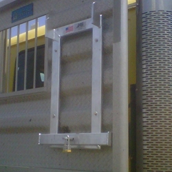 IAS Upright Storage Rack For Trucker Ladders